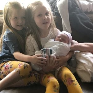 Meet your Posher, Selena